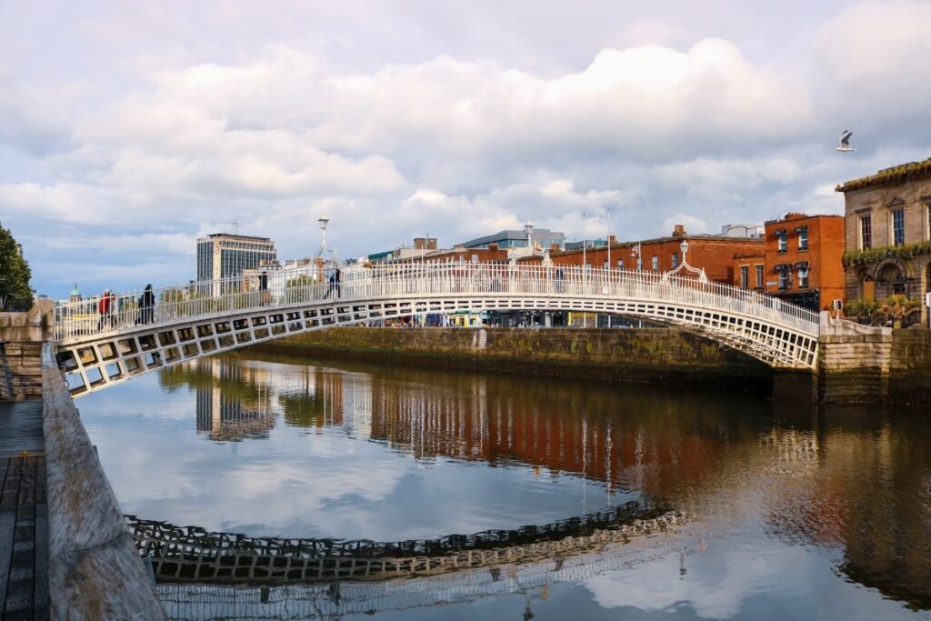 Ha’penny Bridge over the River Liffey in Dublin
