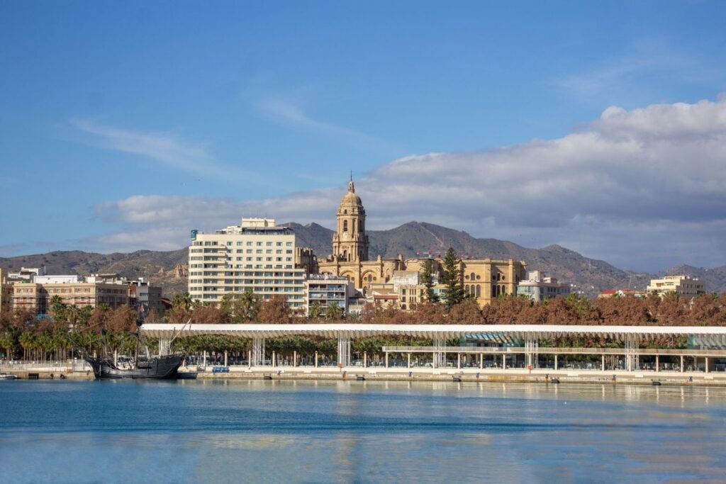 Coastline of Málaga with the cathedral in the background
